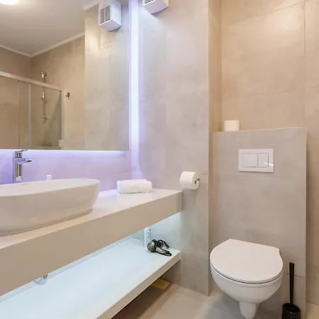 Maria 1 And 2 With Parking Space In The Garage Dubrownik