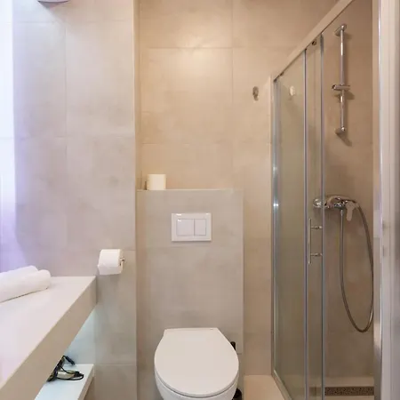 Maria 1 And 2 With Parking Space In The Garage Dubrownik