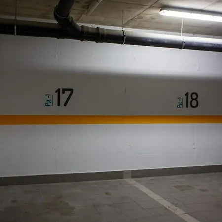 Sindy And Mendy With Parking Space In The Garage Apartment Dubrovnik