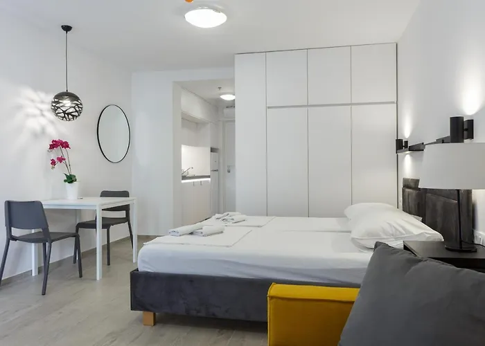 Maria 1 Maria 2 With Parking Space In The Garage Apartment *