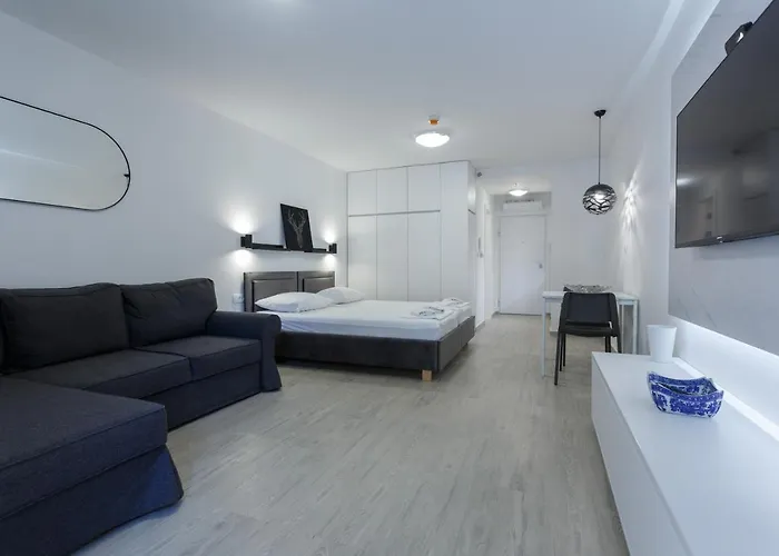 Maria 1 And 2 With Parking Space In The Garage * דוברובניק